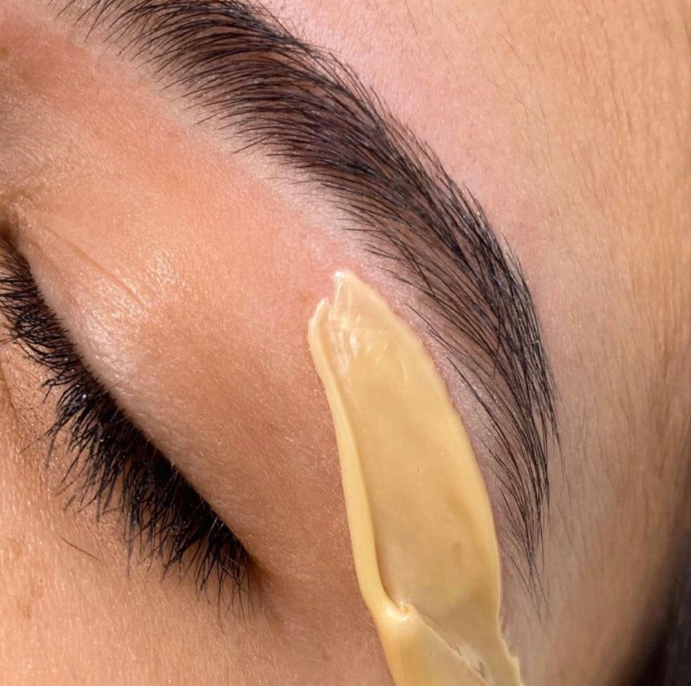 Brow Wax & Shape