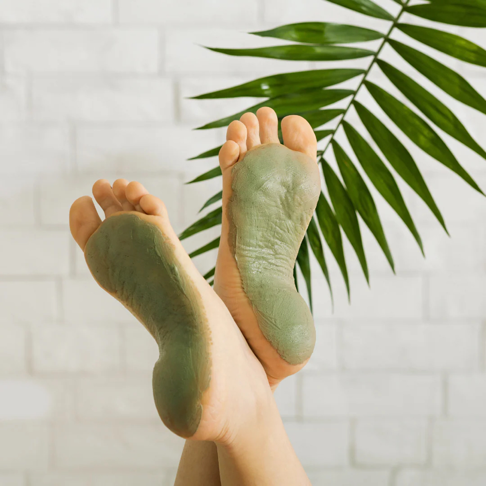 Mask Treatment (Hands and Feet)