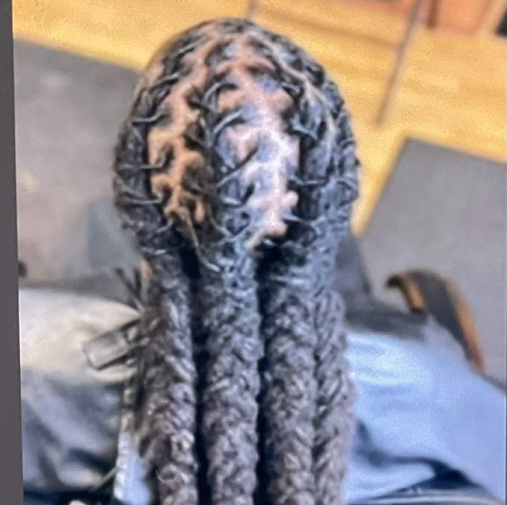 Loc Retwist + Basic at Locs  by queen in Cleveland, OH