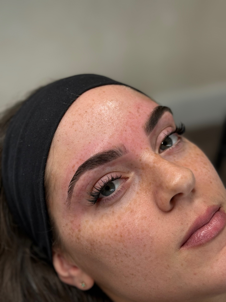 Eyebrow Wax&tint