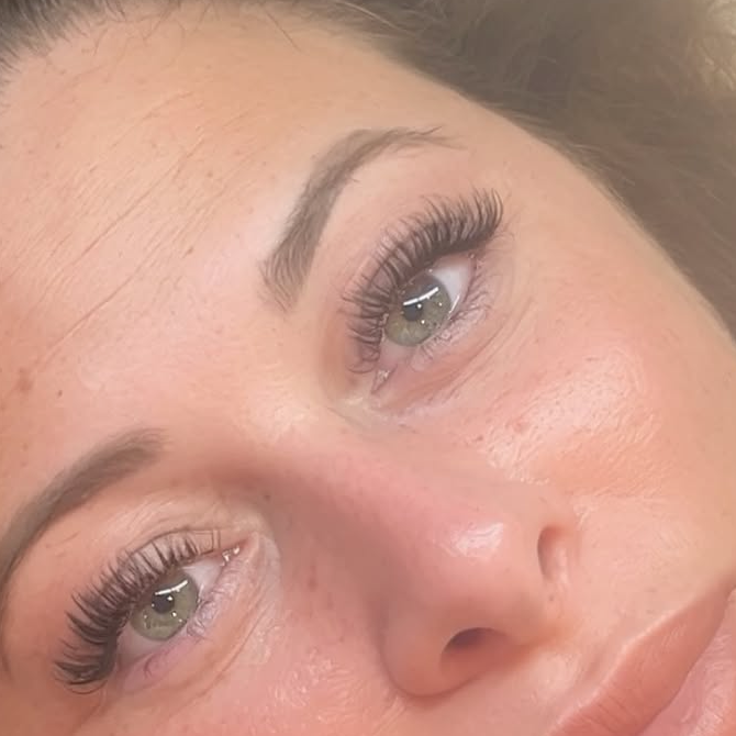 3-4 Week Wet Set Fill at Buffalo Brow & Lash Lounge in Buffalo, NY
