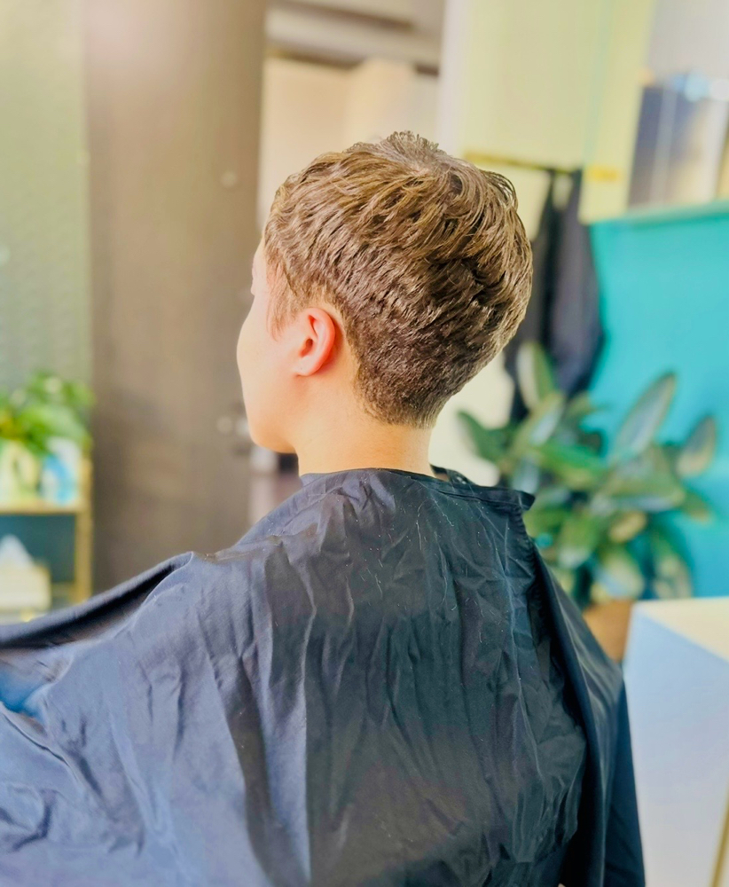 S. White Luxury Short Hair Cut