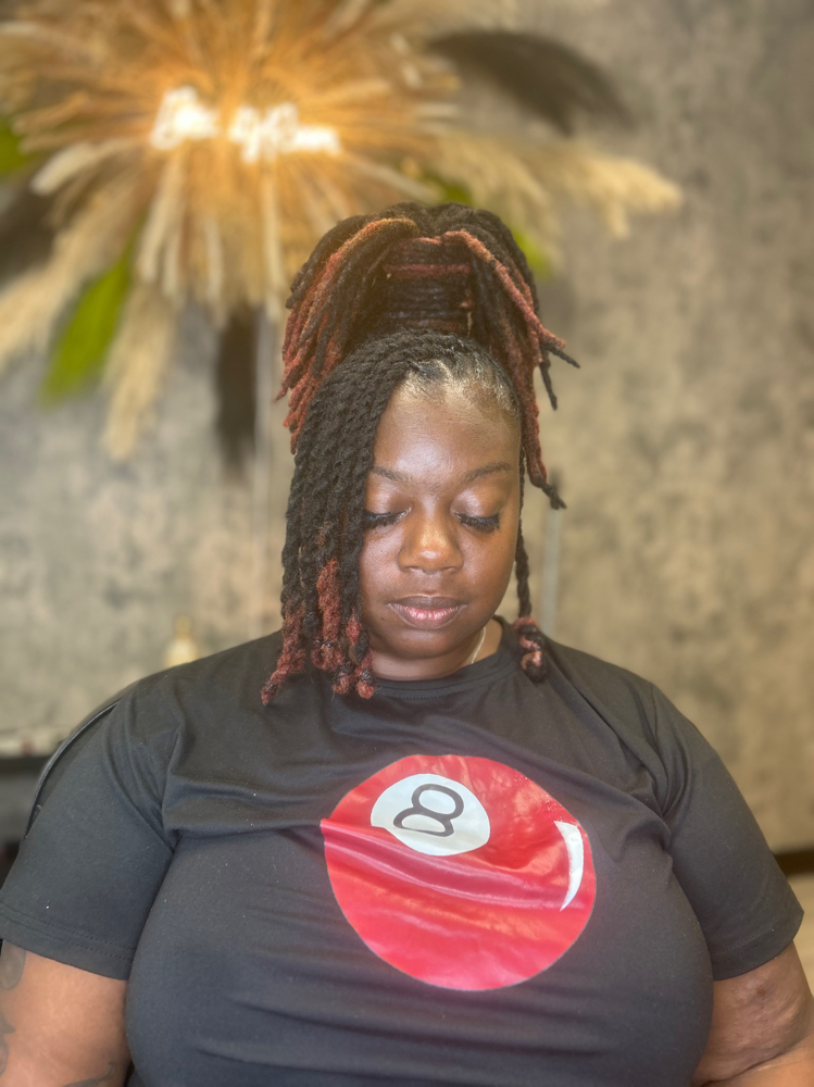 ShampooRetwist & Style  ( Longlocs) at ChellyHairStudio in Kinston, NC