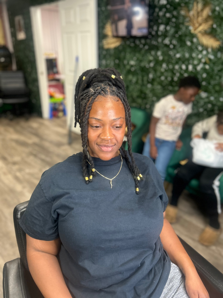 ShampooRetwist & Style  ( Longlocs)