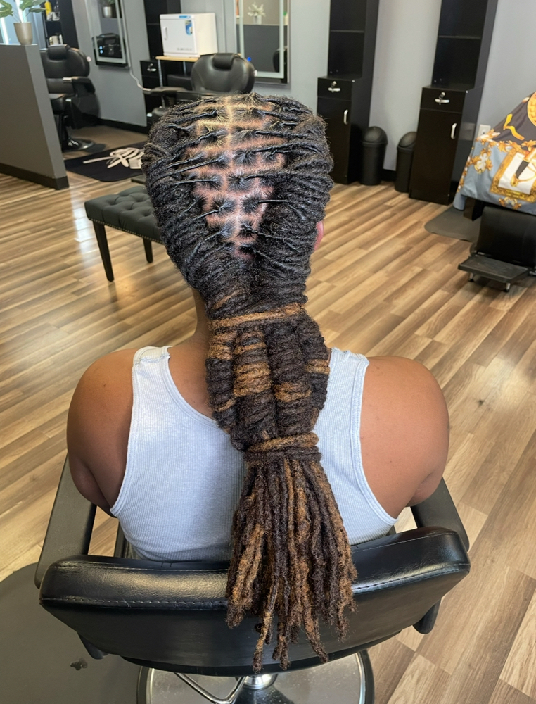 Retwist Palm Roll