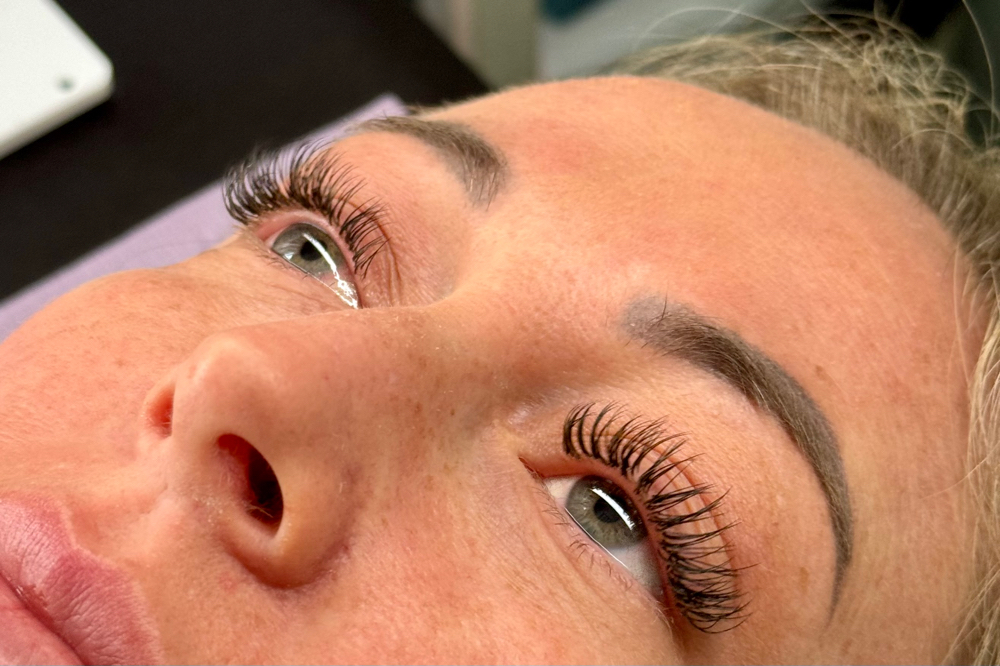 Classic Lash Extensions Full Set