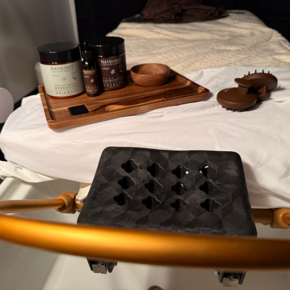 Mini Scalp Head Spa at Modern Looks & Wellness Spa in Lincoln, IL