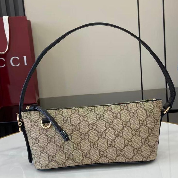 GUCCI SMALL BAG at LASHES AND SOLES in PIKESVILLE, MD
