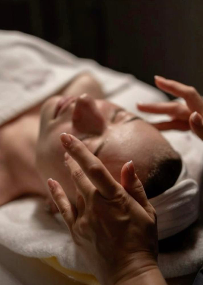 Signature Brow Facial