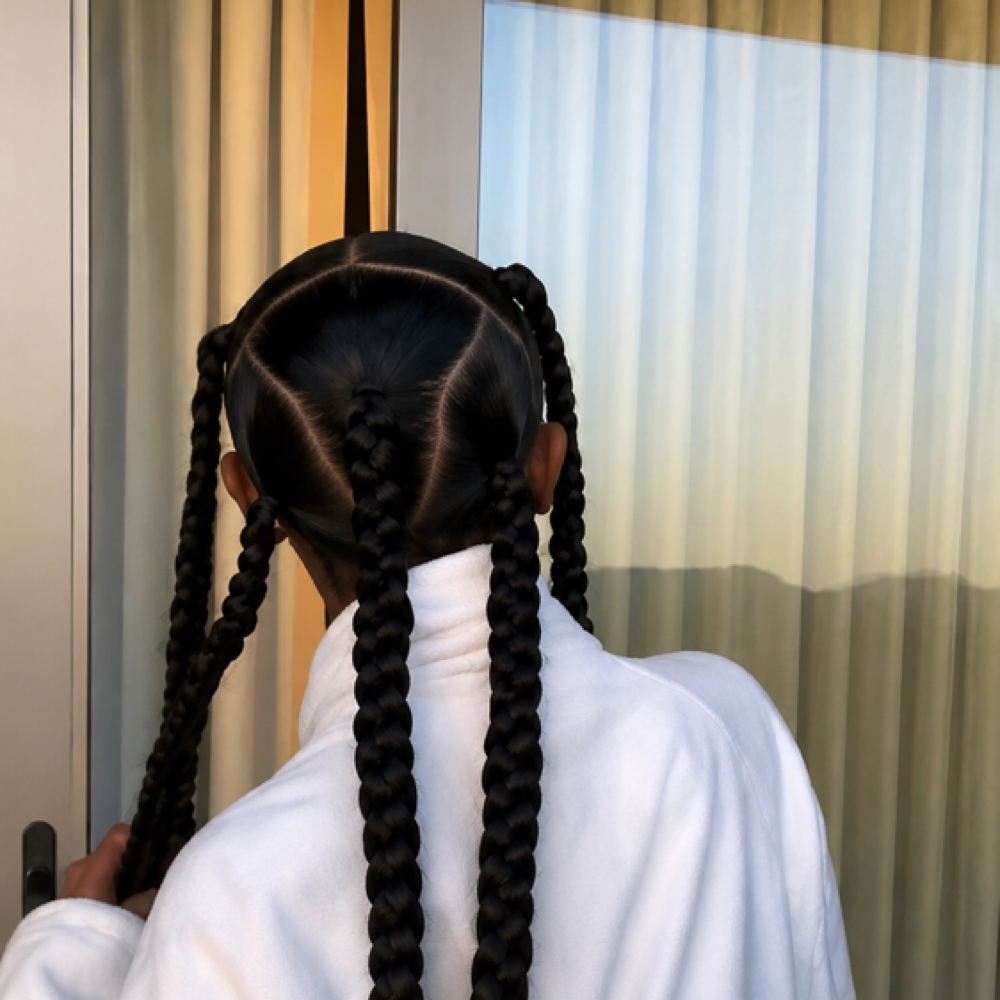 Jada wayda Knotless (5braids) at Candy’sbraidingsalon in detroit, MI