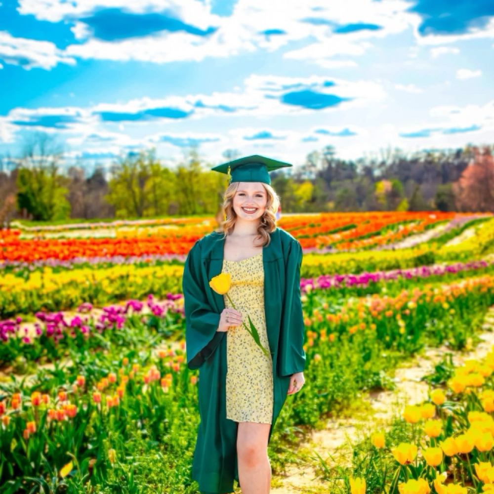 Tulip Senior Session Mar 28&Apr 4 at Sunshine Studios by Traci Browning in Hanover, WV