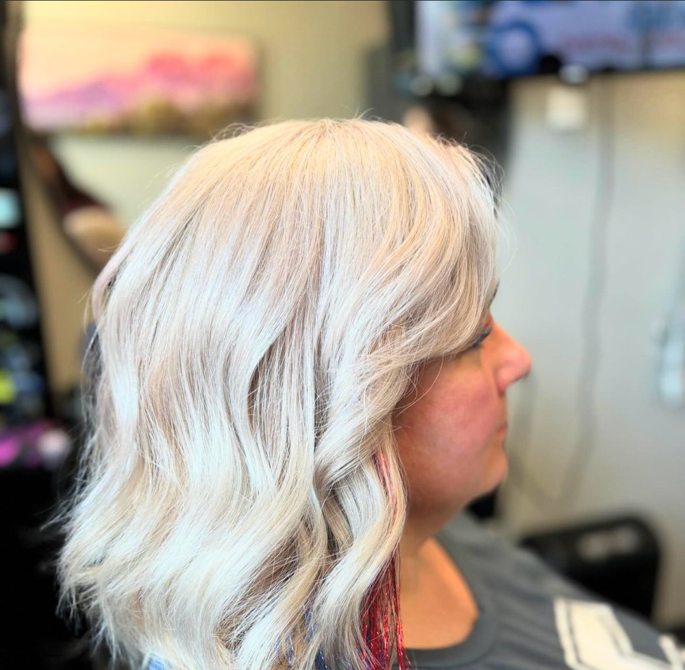 Blonde Root Retouch & Toner