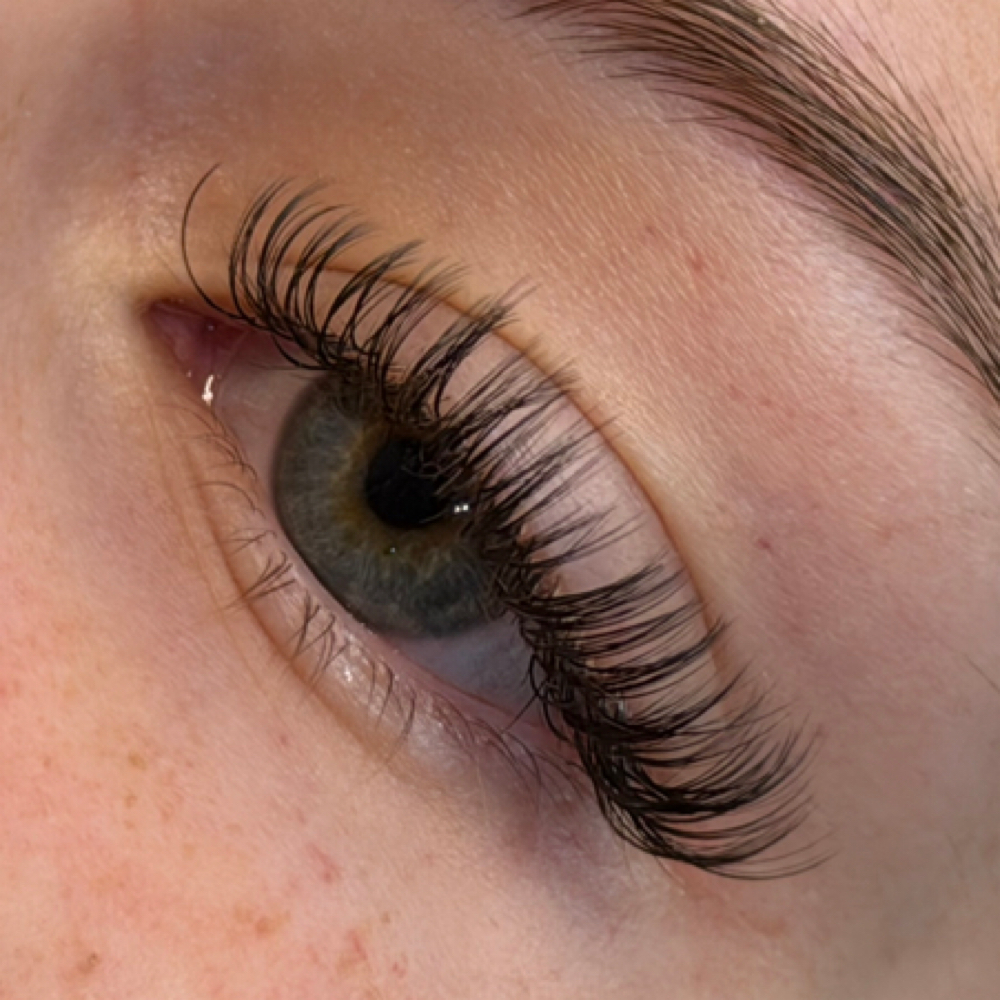 Angel Fullset at Beauty Vault By Bella in North Olmsted, OH