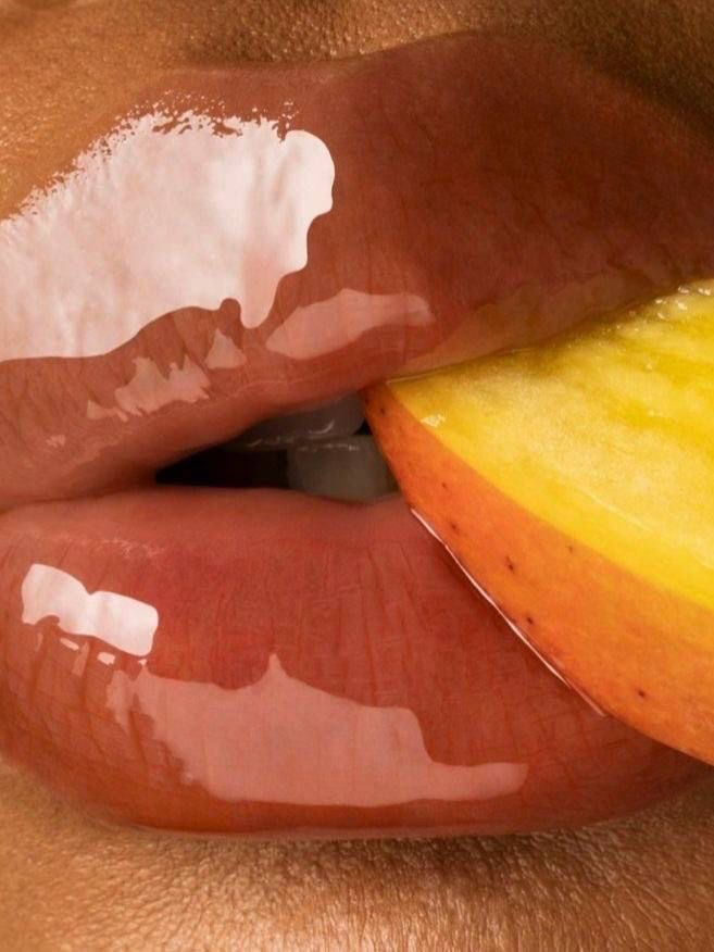 Collagen Lip Treatment