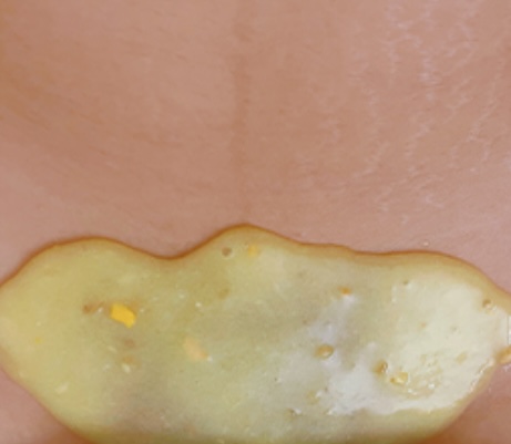 Vajacial With Turmeric & Vitamin C