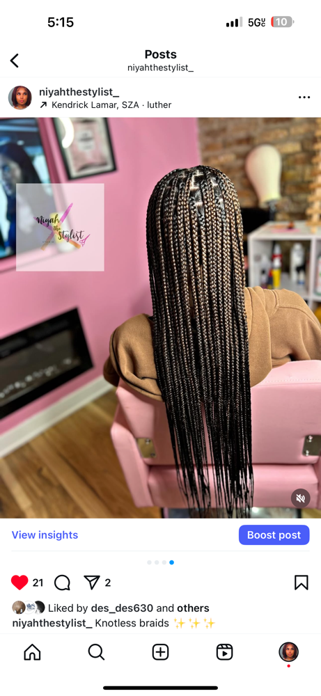 Medium Knotless at NiyahTheStylist in Chicago, IL