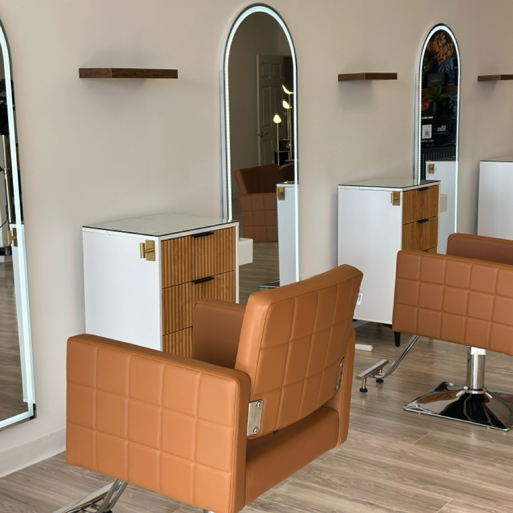 Flex Space Half Day at Frey. Beauty Bar in Dubuque, IA
