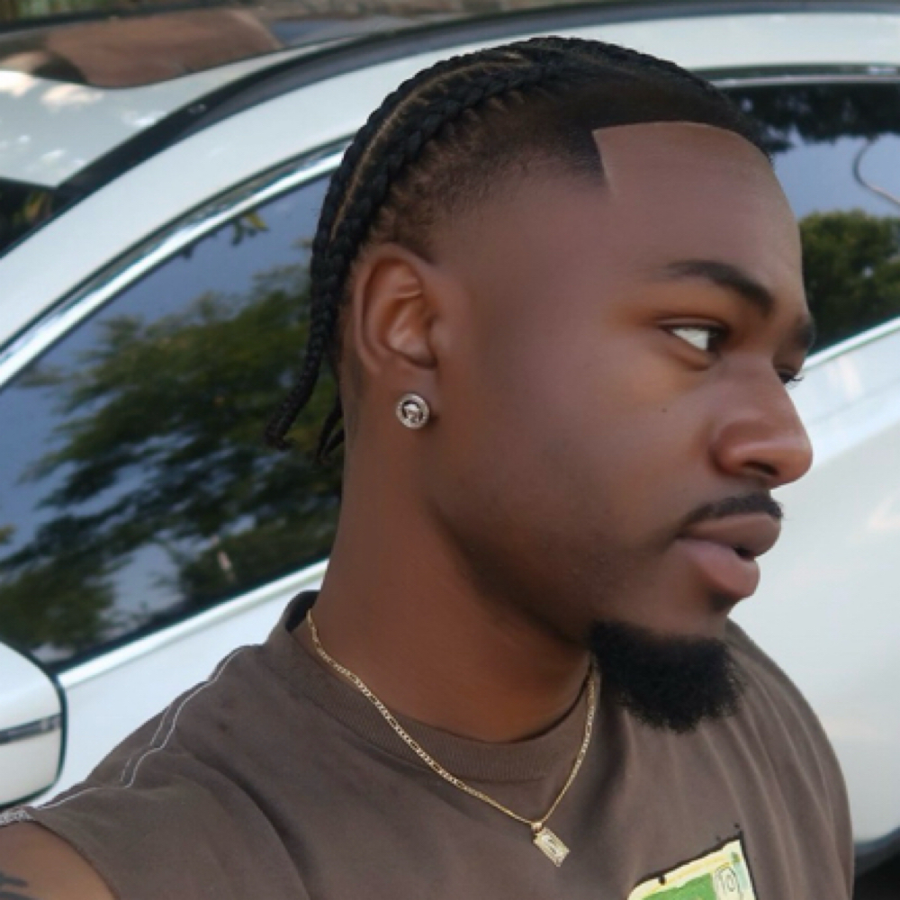 WavvyBarbers Lining at DaWavvyShoppe in Cicero, IL