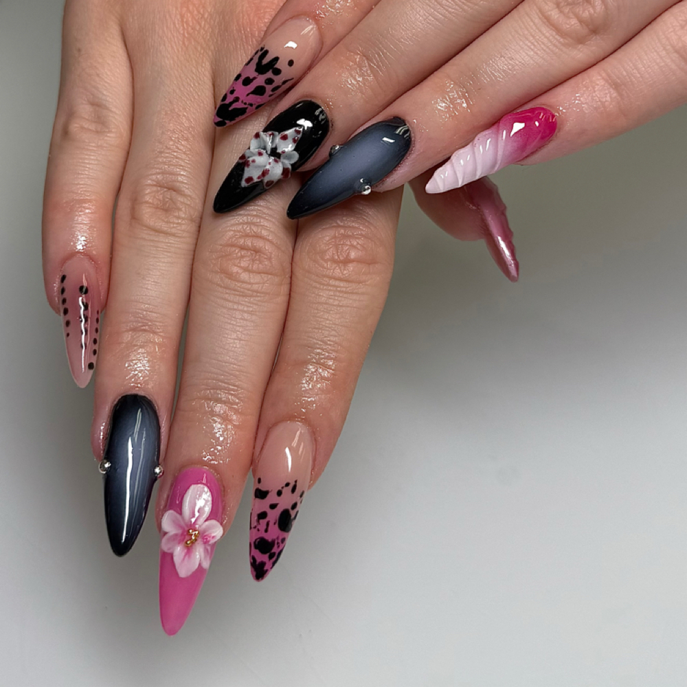 Medium full set at Beauty By Nelly LLC in Saint Paul, MN