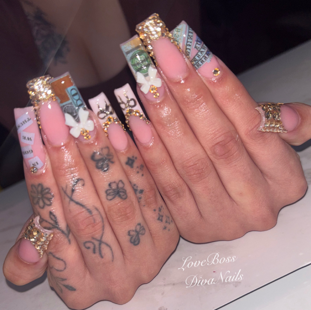 Extra Nail Art at LoveBossDivaNails in Willmar, MN