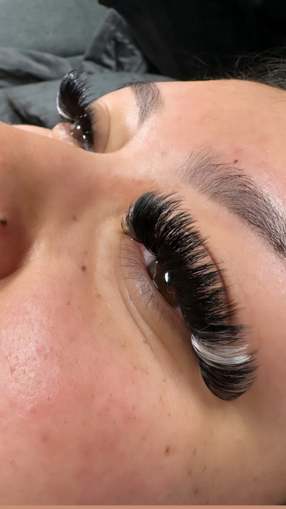 Itzali Mega Volume Lash Set