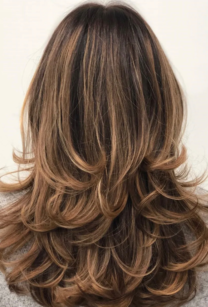 Womens Works (shampoo,cut,blowout)