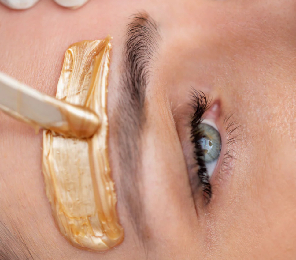 Eyebrow Wax