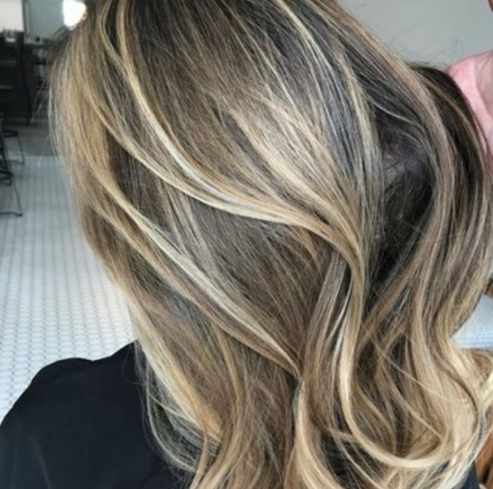 Express highlight at Glossed by Lori Sue in Queensbury, NY