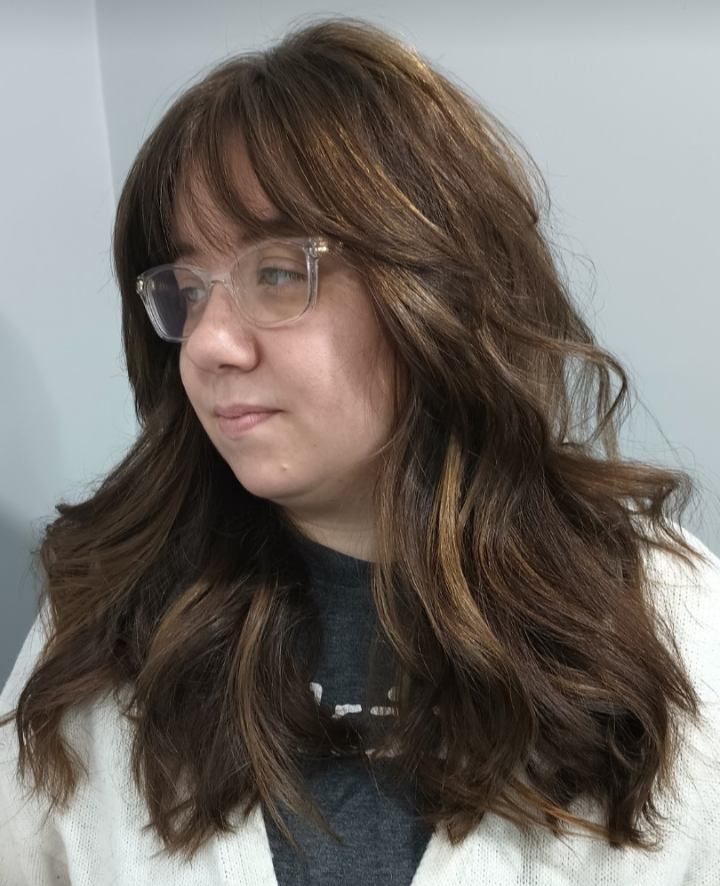 Dimensional Haircolor & Cut