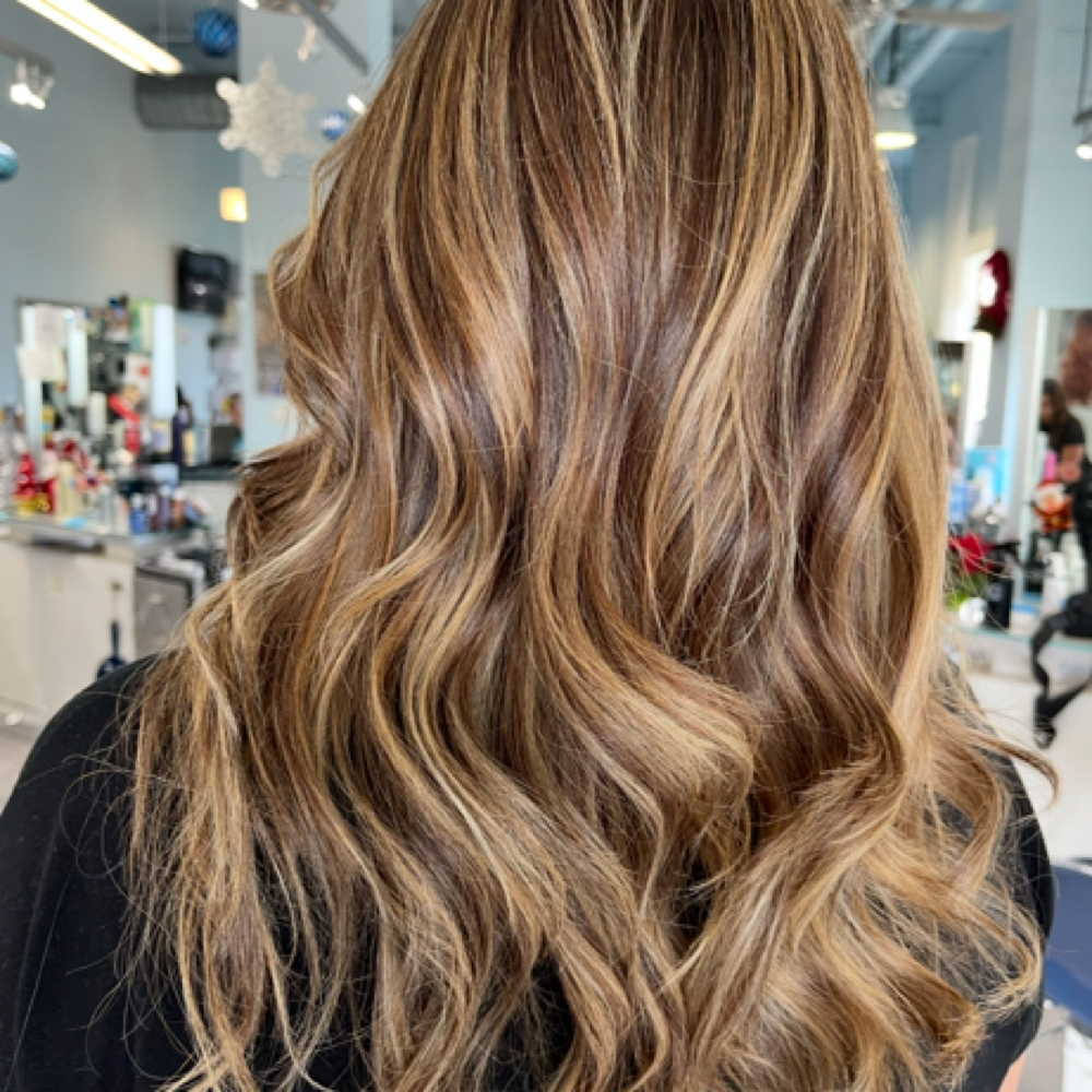 Single Process With Lowlights at Kryscolors_ located at VIPTOPSALON in Boca, FL