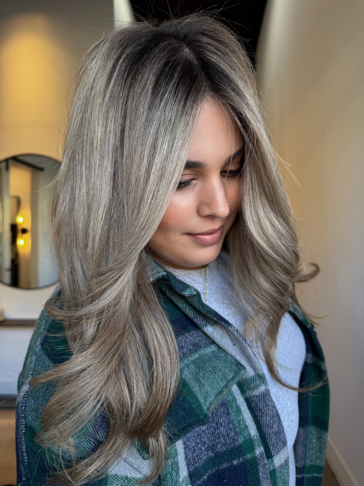 LUXURY BLOWOUT