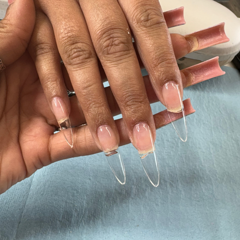 Gel-X Holiday Edition at Kè Luxè Beauty Bar in Louisville, KY