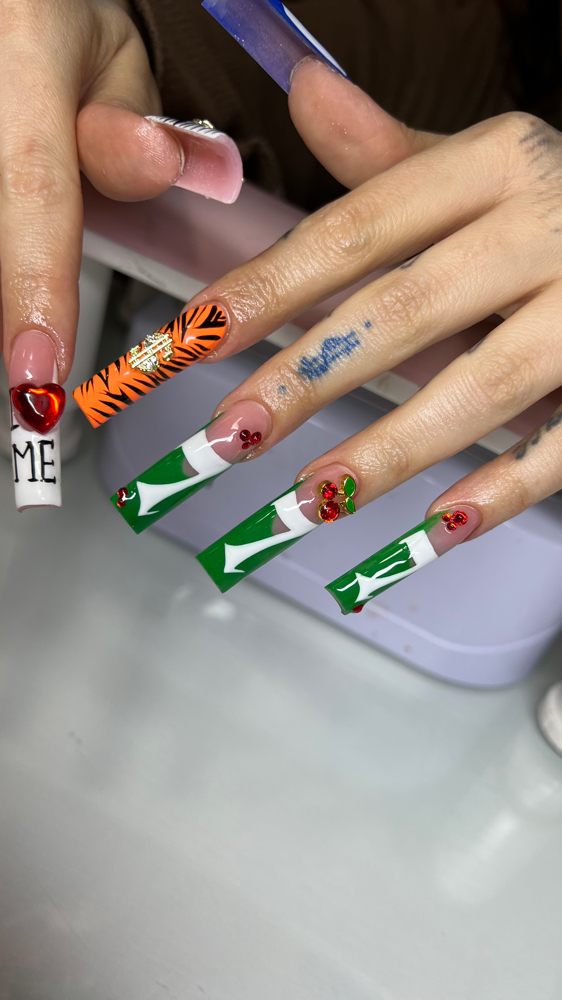 Model Set at nailsbyursae in Cleveland, OH
