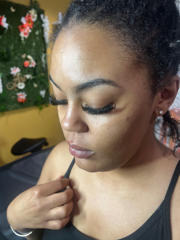 Hybrid Cluster Lashes