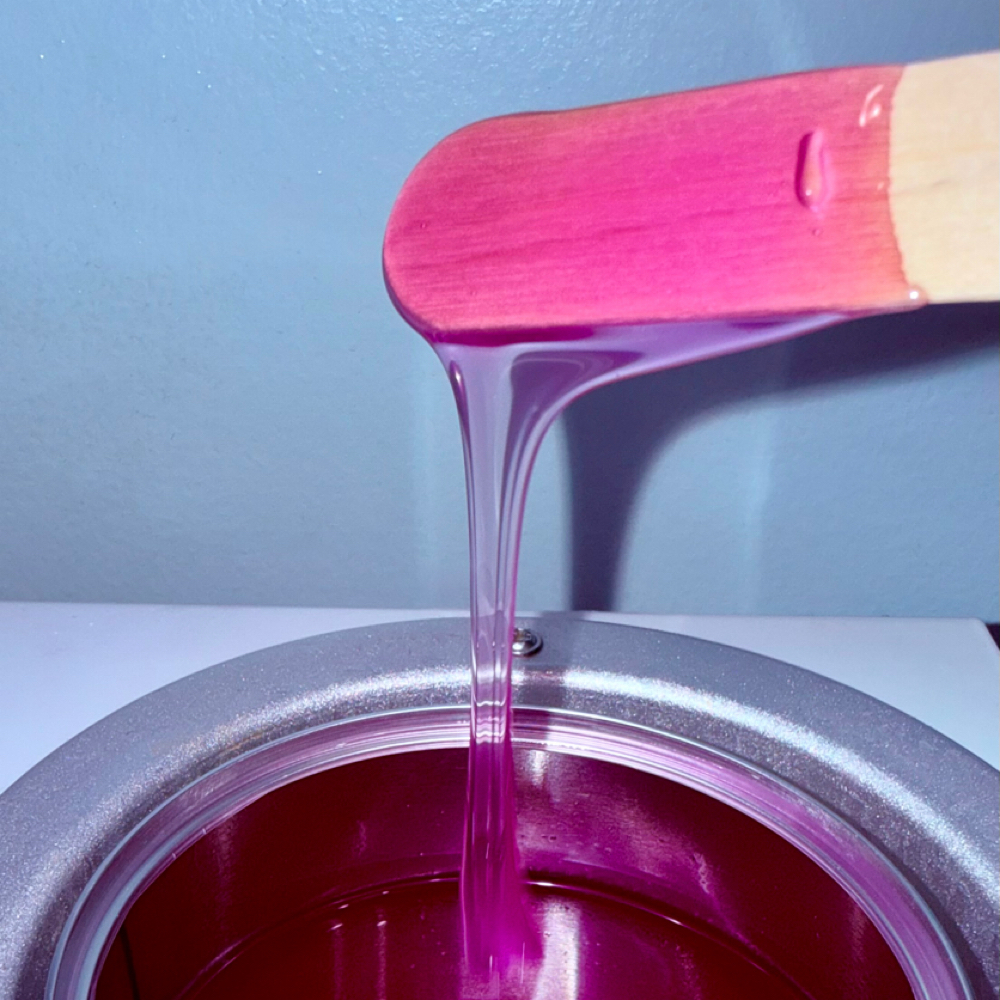 Full Leg Wax at Blue Moon Body Waxing & Spa in Waterford, MI