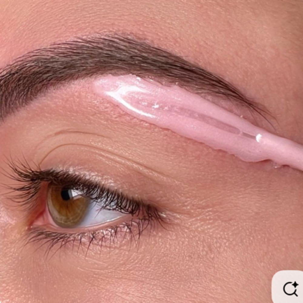 Eyebrow Waxing at Bloom with beauty in Folsom, CA