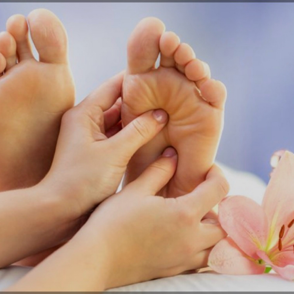 Feets Or Hands Massage at Lombard Nail Spa in San Francisco, CA