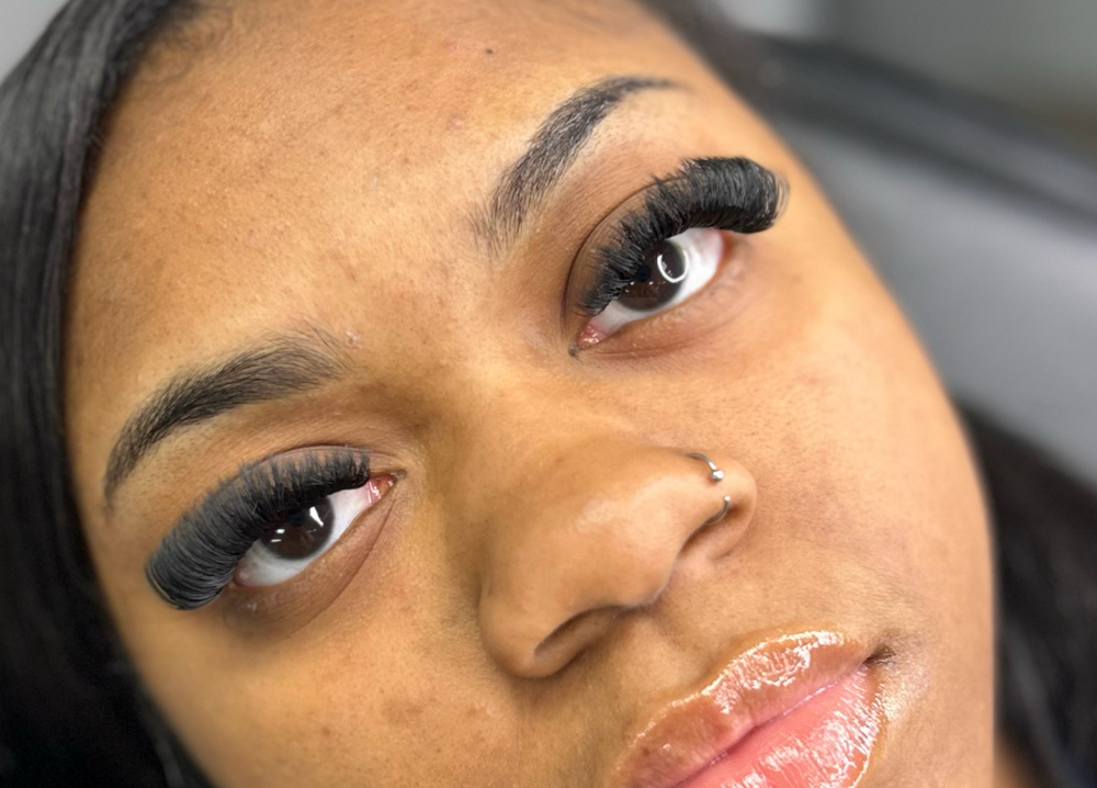 Cluster Lashes & Brow Wax Combo at Blink + Brow Studio in Cincinnati, OH