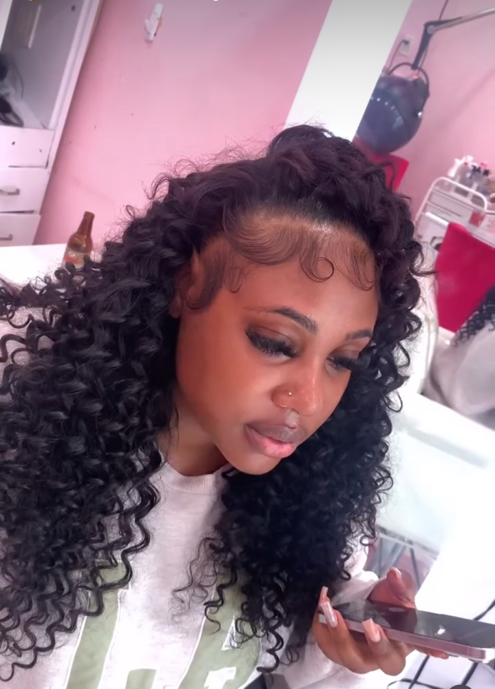 Flipover Curly Quick Weave at Gigi.hair boutique in Bronx, NY