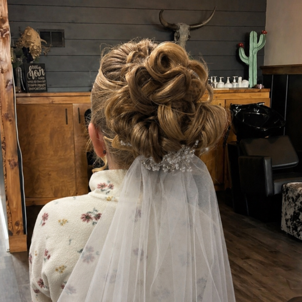 Special Occasion Luxury Style at Define&Shine With Sarah in Sterling, IL