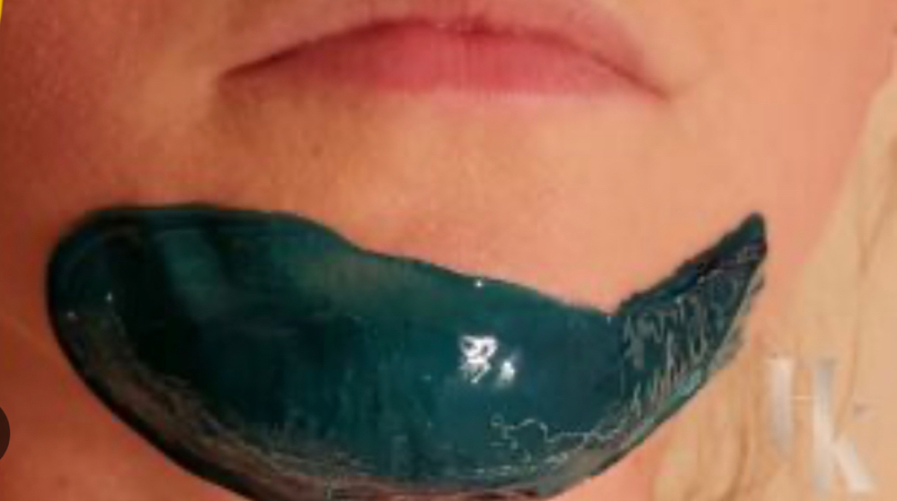 Chin Waxing