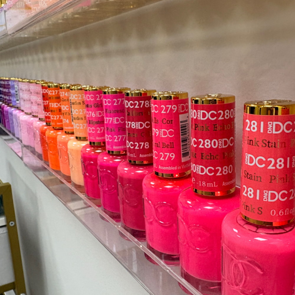 Lacquer Manicure at KC Nails + Links in Sanford, ME