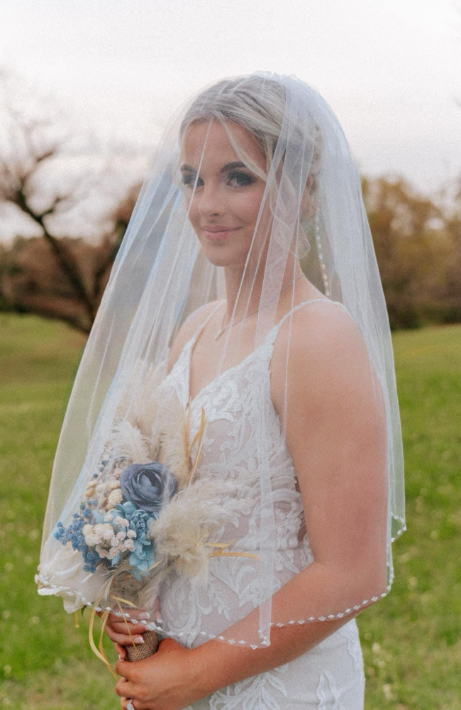 BRIDAL HAIR