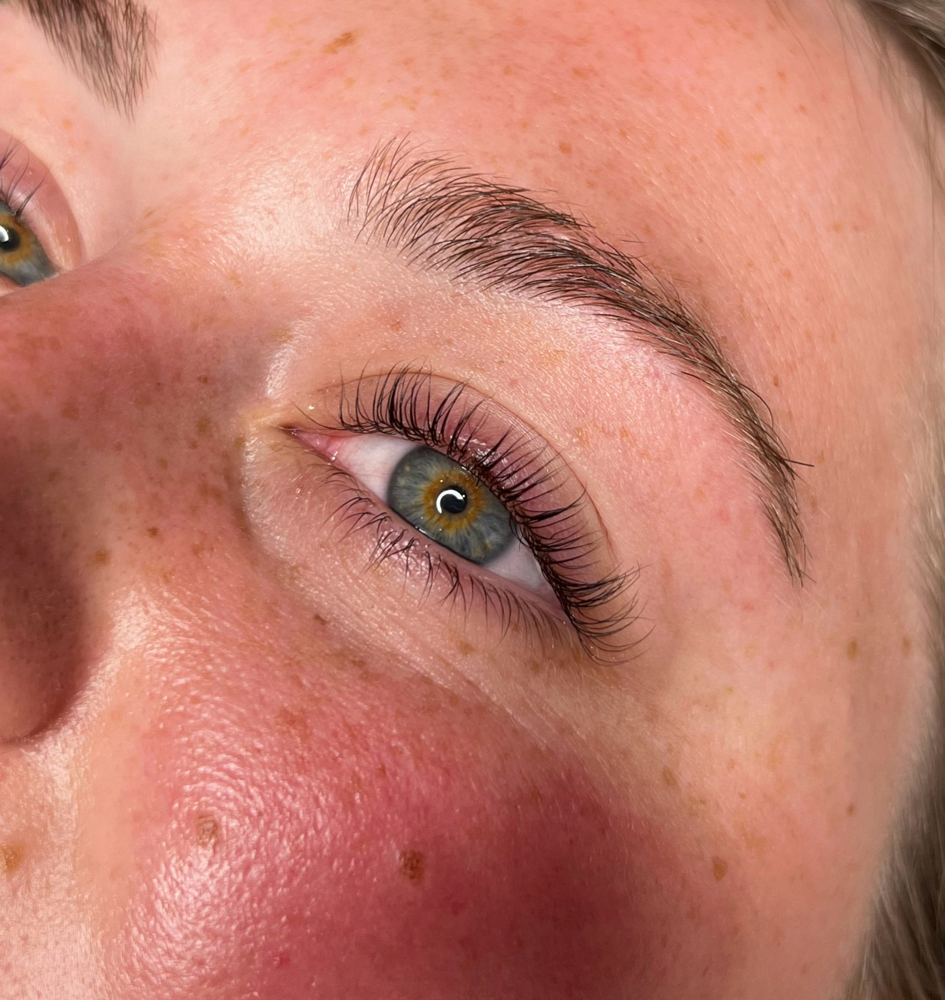 Lash Lift + Tint