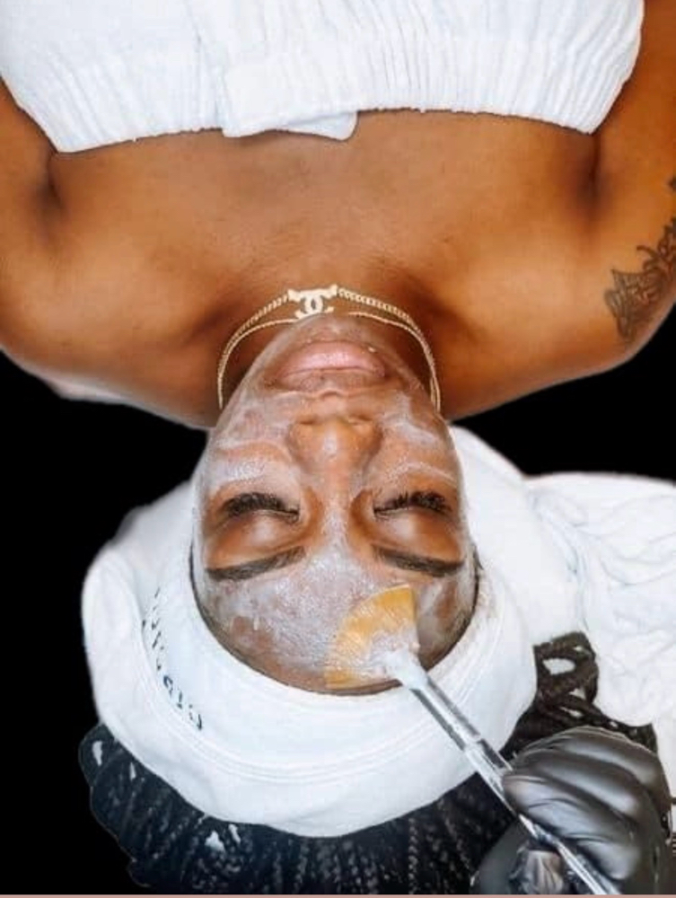 Relaxation Facial