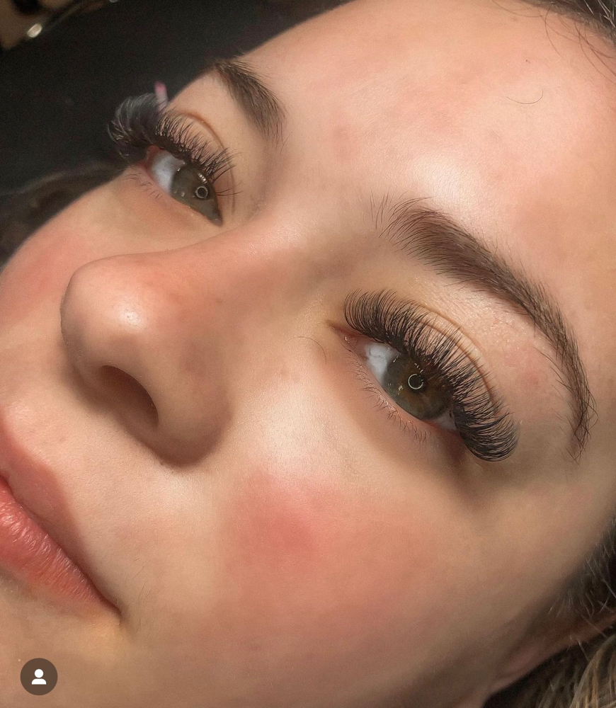 Light Volume Lash Fill