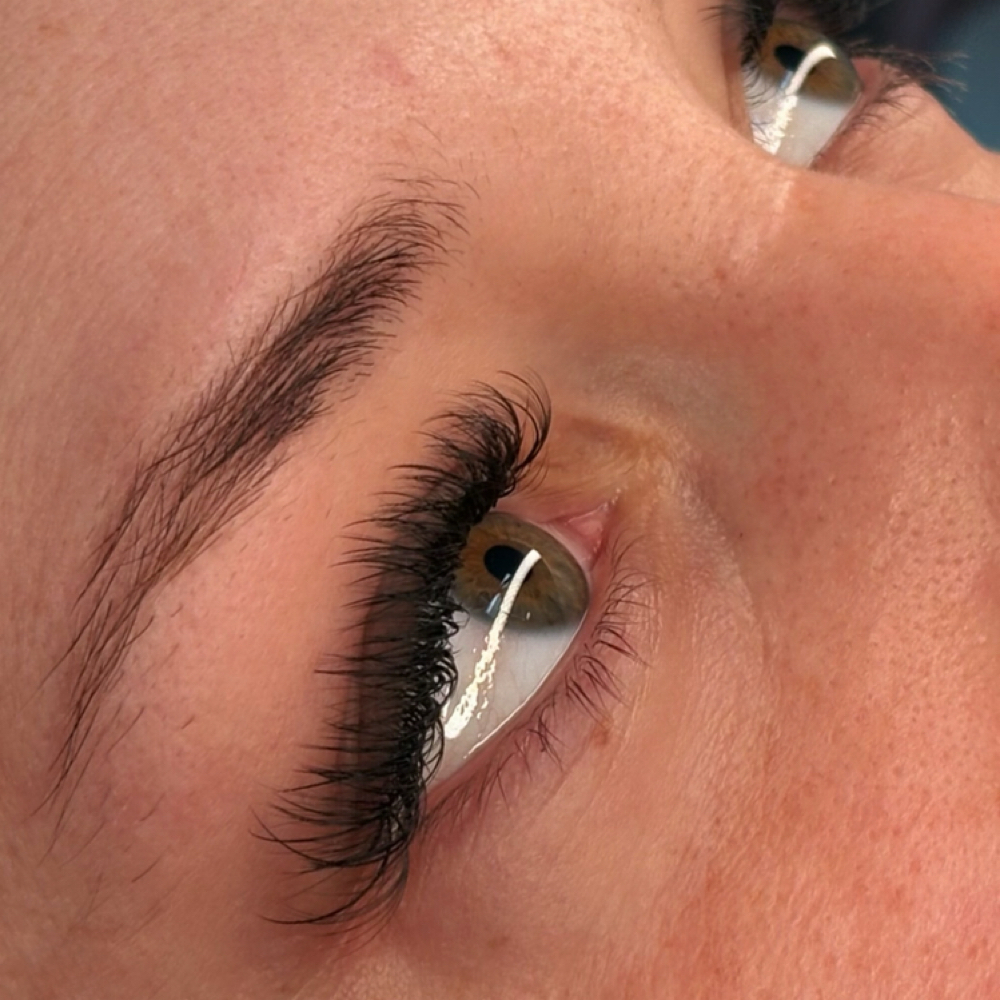 Hybrid Lash Extensions at Waxed By Willow in Cookeville, TN