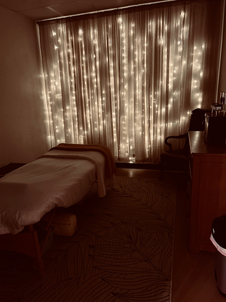 Glow Renewal Facial