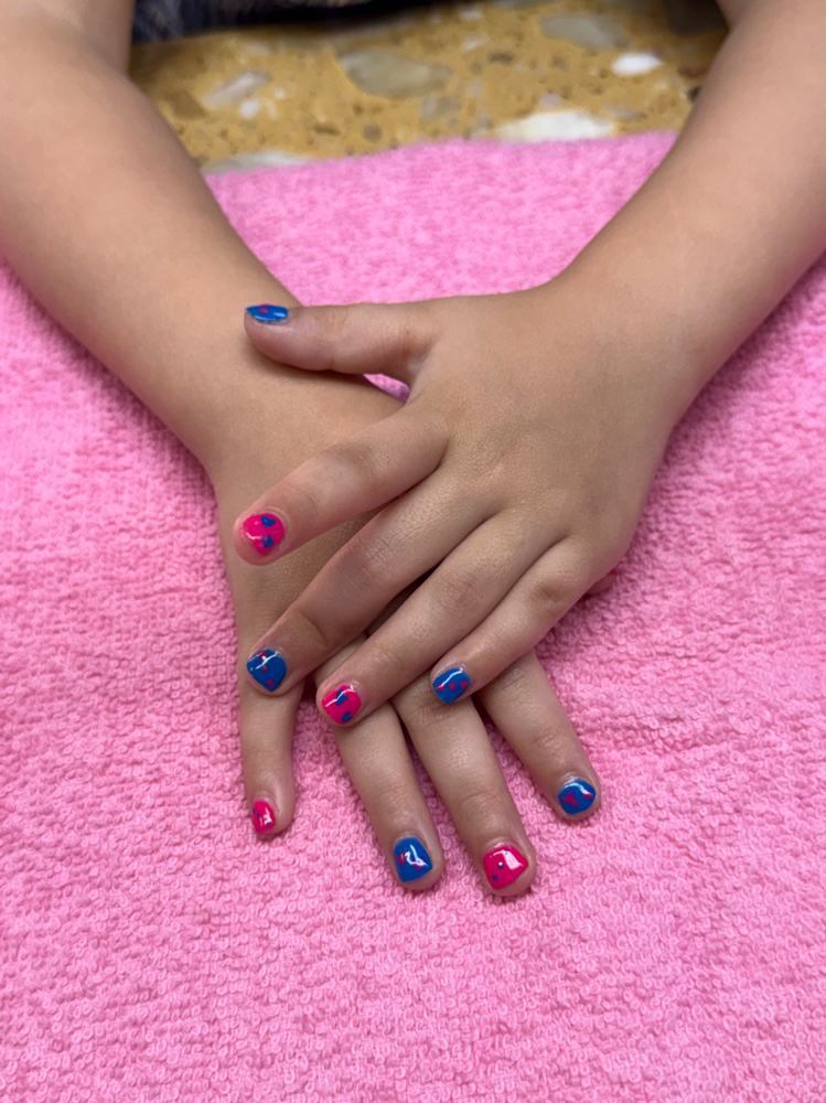 Kids Manicure at Tipsy Stiletto Nail Studio in Ozark, MO