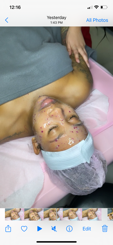 Instaskin Facial Treatment